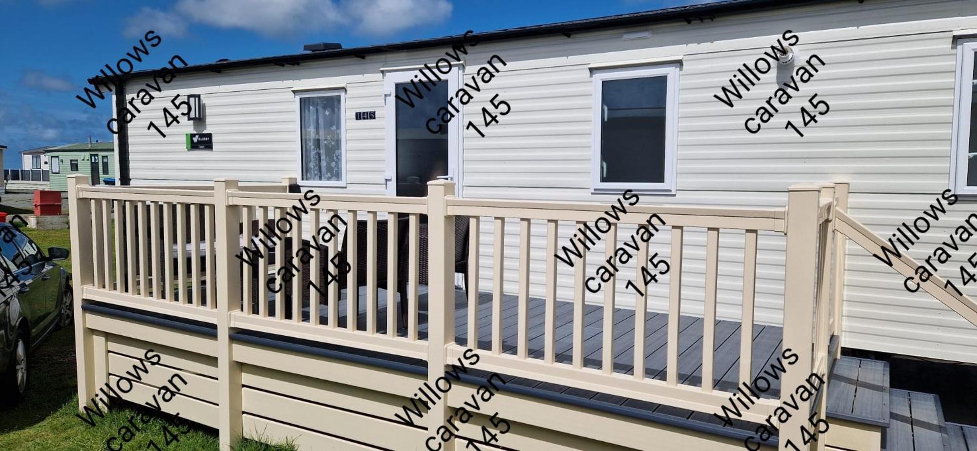 Willows Caravan 145 Llanddwywe Extérieur photo
